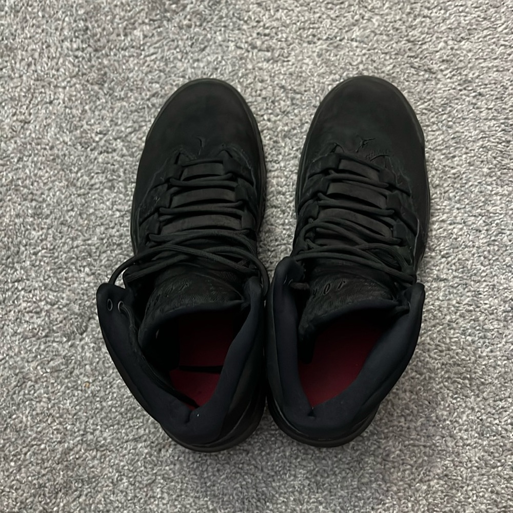 matte black Jordans